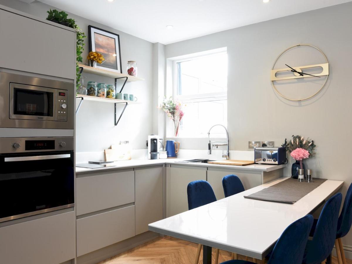Pass The Keys Newly Refurbed 3Bed 2Bath House In Central Portsmouth Exteriör bild